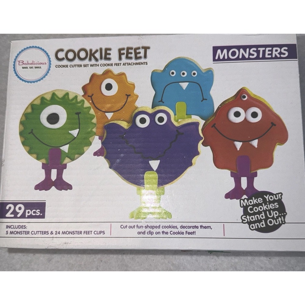Bakelicious‎ Cookie Feet Monsters Cookie Cutter Set 29 Pc New Open Box Halloween